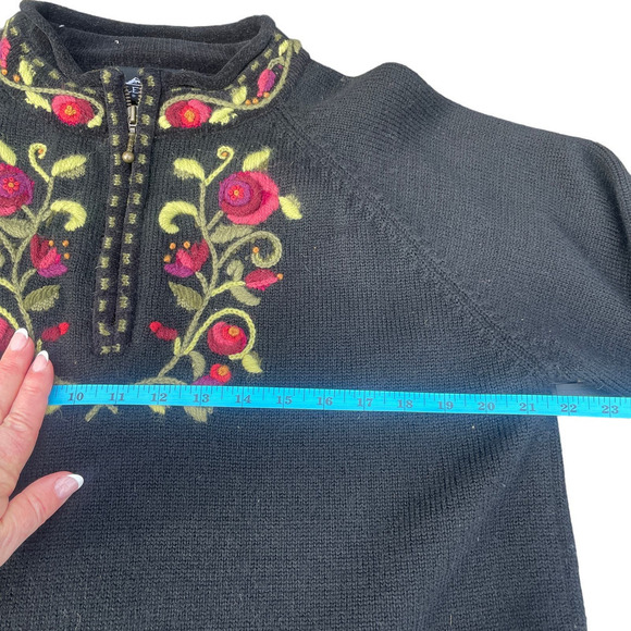 Icelandic Design Wool Blend 1/2 Zip Nordic Floral Design Sweater - Picture 10 of 16